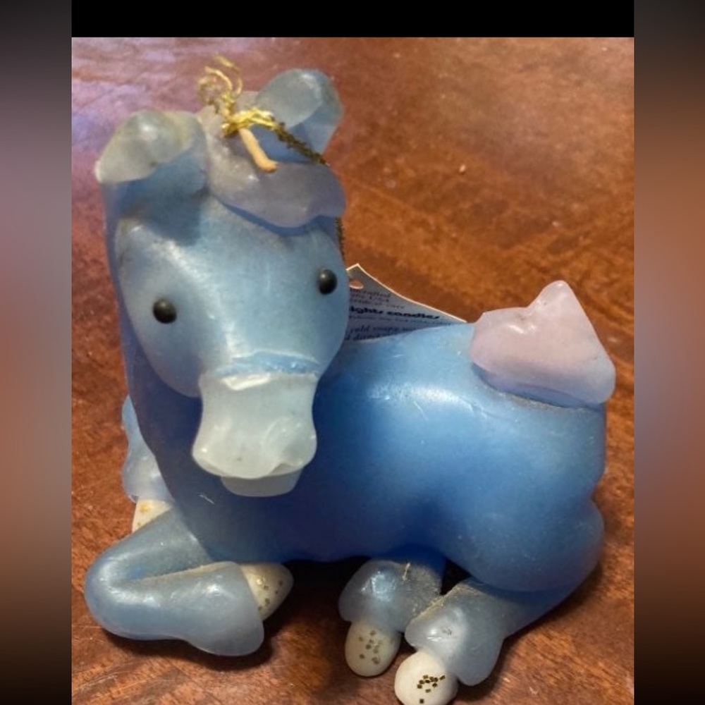 Northern lights collectible unicorn horse candle